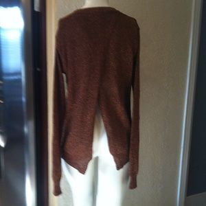 Divya pullover knit top